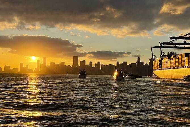 Miami and Bayside 90 min Cruise of Celebrity Islands - FAQs