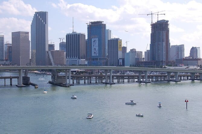 Miami Boat Tour and Sunset Cruise 90 Minutes - Who Will Enjoy This Tour?