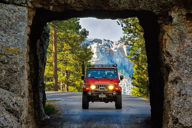 Mt Rushmore Night Ceremony and Tour - with Tunnels and Stargazing - Final Thoughts: Is It Worth It?