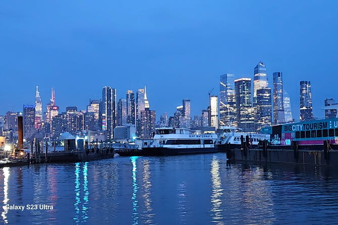 New York Skyline Magic - Private Tour With a Real Local - Who Is This Tour Best For?