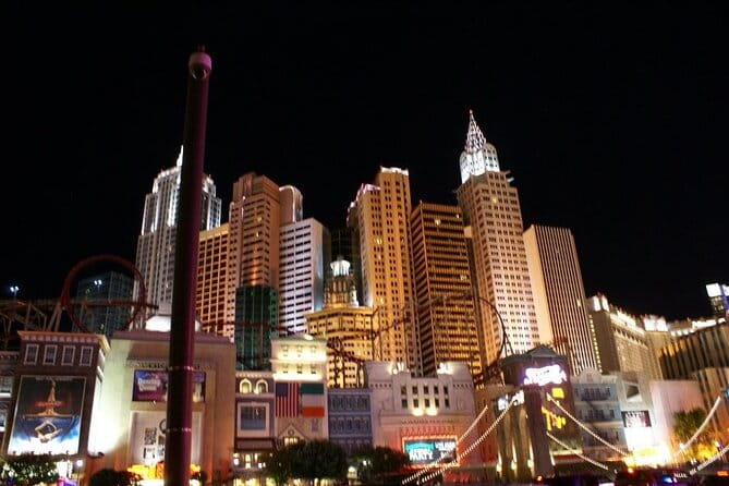 Private 2-Hour Limo Tour of Las Vegas with Champagne - Is It Worth the Price?