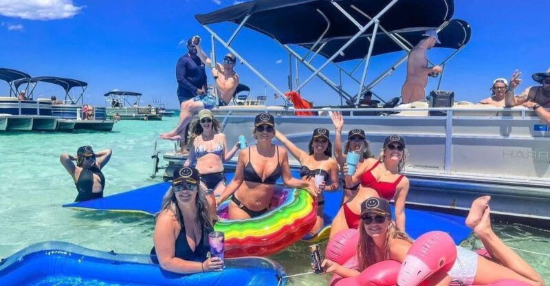 Private Pontoon Boat w/ Captain, Private up to 12ppl - Authentic Experiences and What Guests Say