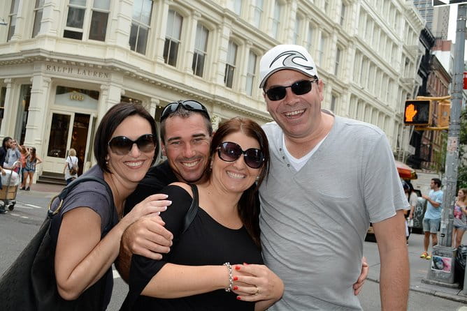 Private Tour of Brooklyn Bridge and neighborhoods with PhotoShoot - Who Will Love This Tour?