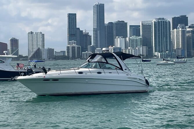 Private Yacht Rental in Miami Up to 12 People - Who Is This Tour Best For?