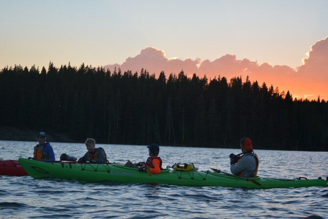 Small-Group Sunset Kayaking Tour on Lake Yellowstone - Who Should Consider This Tour?