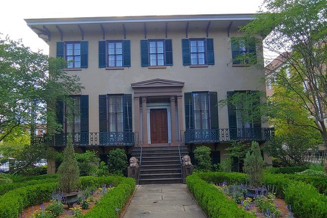 Trivia Tour - Summary: The Value of the Savannah Trivia Tour