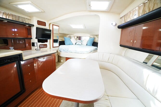 2 Hour Serenity and Scenic Yacht Tour with Champagne - Who This Tour Is Perfect For