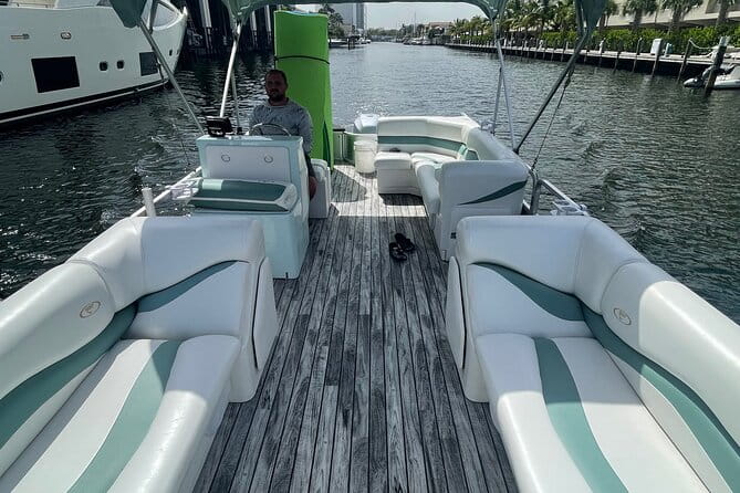 4 Hours Private Sandbar Pontoon Party - The Sum Up