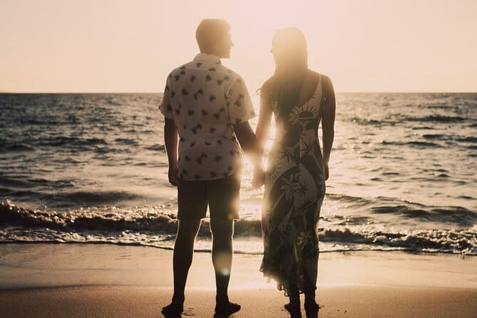 A Romantic Photoshoot for 2 in Maui - In The Sum Up