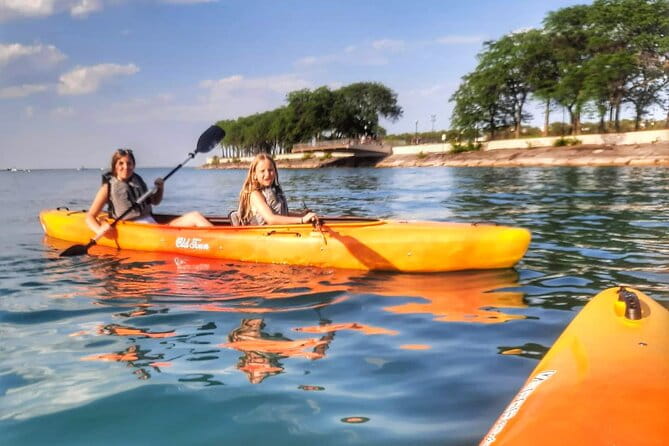 Chicago's Lake Michigan Downtown Kayak Rental at Ohio Street Beach - Who Will Love This?