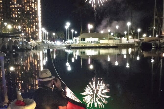 Fireworks Waikiki Gondola Cruise -lots of fun- - Who will love this tour?