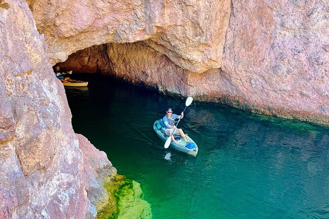Half Day Emerald and Echo Cave Kayak Adventure - Who Will Love This Tour?