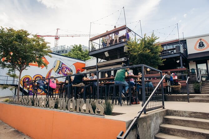 Hop-On Hop-Off Brewery Trolley Tour (West Loop) - Who Should Consider This Tour?