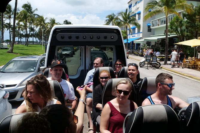 Miami Panoramic Sightseeing Tour in English, French or Spanish - The Experience of Riding in the Minibus
