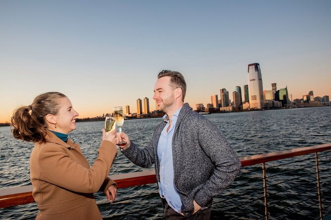 New York Harbor Live Holiday Jazz Cruise - Final Thoughts: Who Should Consider This Cruise?