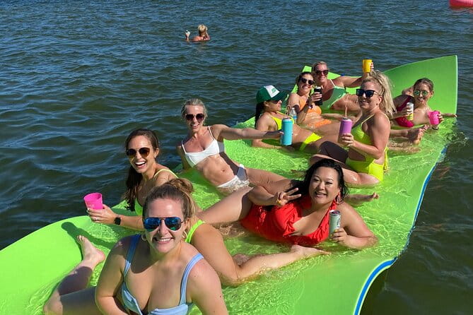 Private Double Deck Pontoon Party Cruise in Fort Lauderdale - Who Should Consider This Tour?