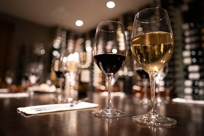 Twilight Sip & Dine Sarasota- A Walking/Food Tour (adults 21+) - Who Should Consider This Tour?