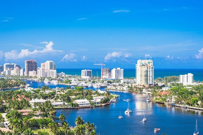 Venice of America Tour | Millionaire's Row | Complimentary Drinks - Who Should Consider This Tour?