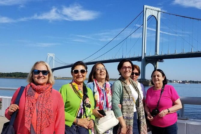 VIP contrasts (We visited Harlem, Bronx, Queens, Brooklyn and Manhattan) - Frequently Asked Questions