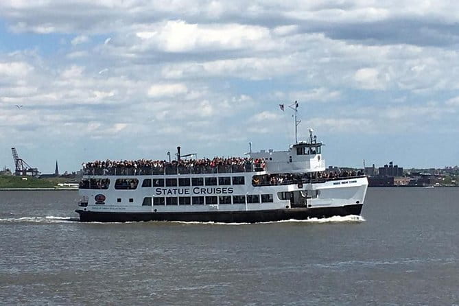 Lower Manhattan Tour with Statue of Liberty View - FAQs