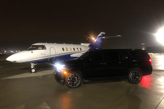 Meet and Greet Private SUV Transfer from ORD to Downtown Chicago - The Sum Up