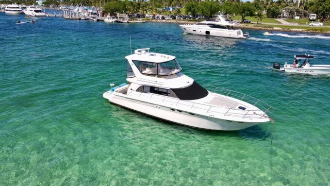 Miami: Private 52ft Luxury Yacht Rental with Captain - The Value of a Private Yacht