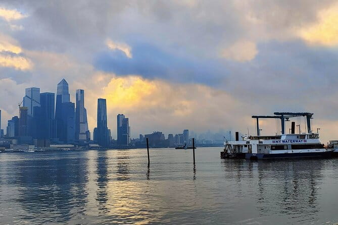 New York Skyline Magic - Private Tour With a Real Local - FAQ