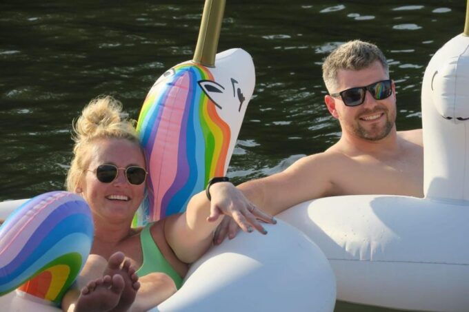 Private Pontoon Boat w/ Captain, Private up to 12ppl - Frequently Asked Questions