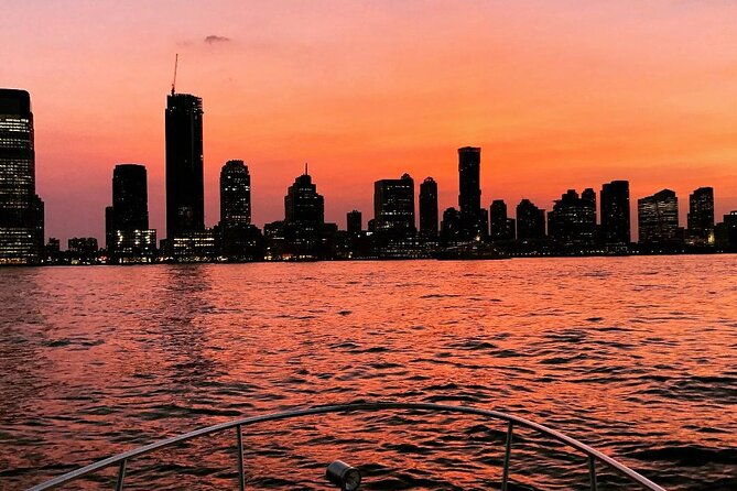 2-hour Private Luxury New York City Sunset Boat Tour - FAQ