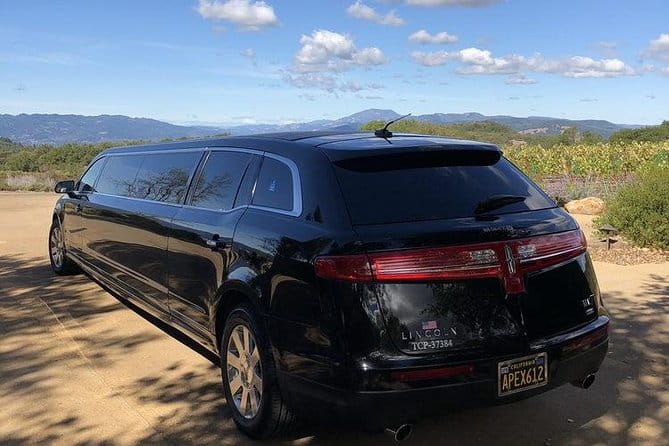 6-Hour Private Wine Country Tour of Napa in Lincoln MKT Limo (up to 8 people) - FAQs