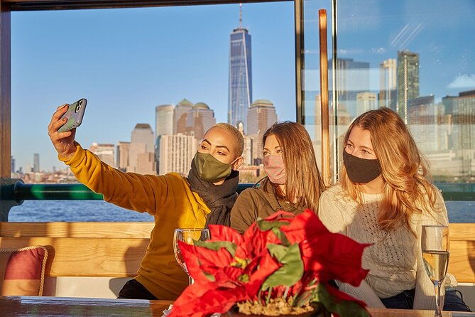 Champagne, Wine and Cheese Pairing Sightseeing Cruise - How Does It Compare?