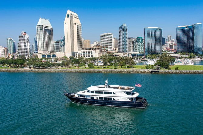 San Diego Harbor Dinner Cruise - The Sum Up