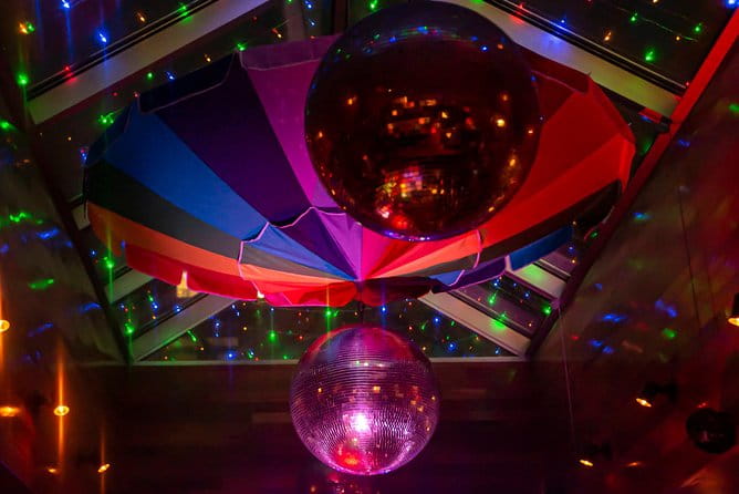 Best of NYC Drag - Drag Bar Crawl with Drink - An In-Depth Look at the Tour