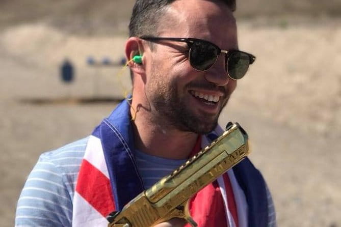 Desert Storm Shooting Experience with Lunch - Key Points
