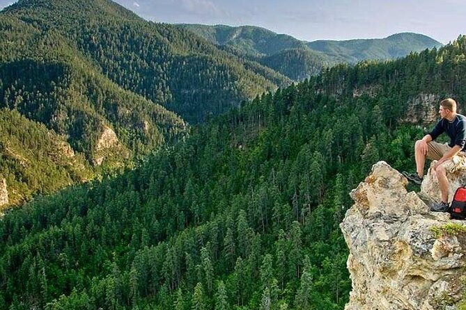 Devil's Tower - Deadwood - Spearfish Canyon Waterfalls + Picnic - What’s Included and What’s Not