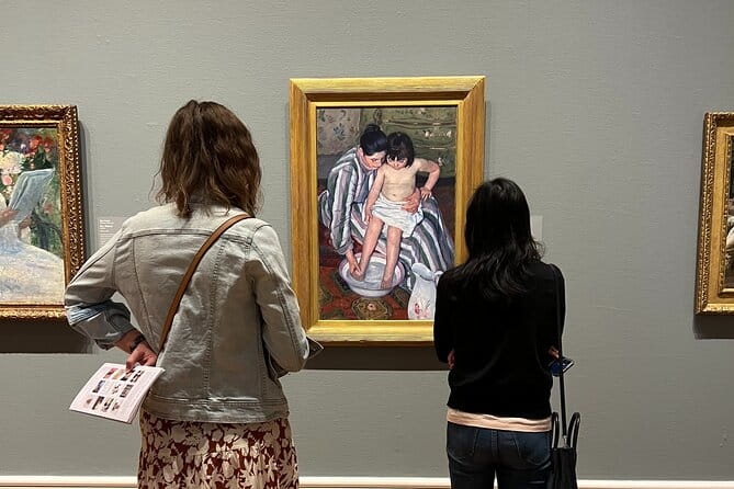 Ferris Bueller Movie Tour at the Art Institute of Chicago - A Close Look at the Experience