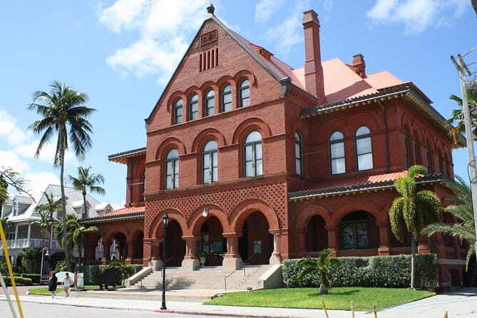 Key West’s Old Town Treasures: A Self-Guided Audio Tour - An In-Depth Look at the Tour Experience