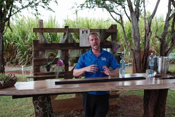 Maui Farm Distillery and local craft experience Full-Day Tour - Key Points