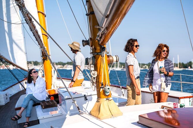Newport Sightseeing Day Sailing Experience on Schooner Adirondack - Why Choose the Newport Sightseeing Day Sail