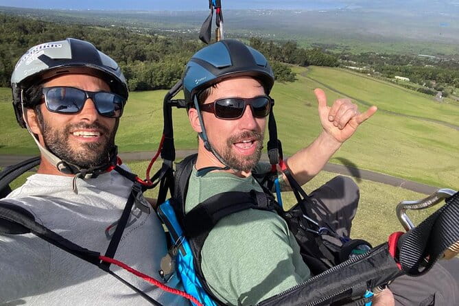 Paraglide Maui's 1K Tandem Paragliding Experience - A Closer Look at Paraglide Mauis 1K Tandem Paragliding Experience