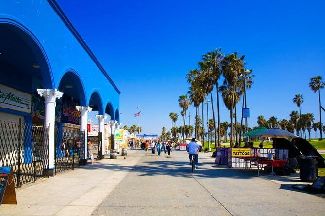 Private Helicopter Tour of Beaches & Downtown Los Angeles from Long Beach - Key Points