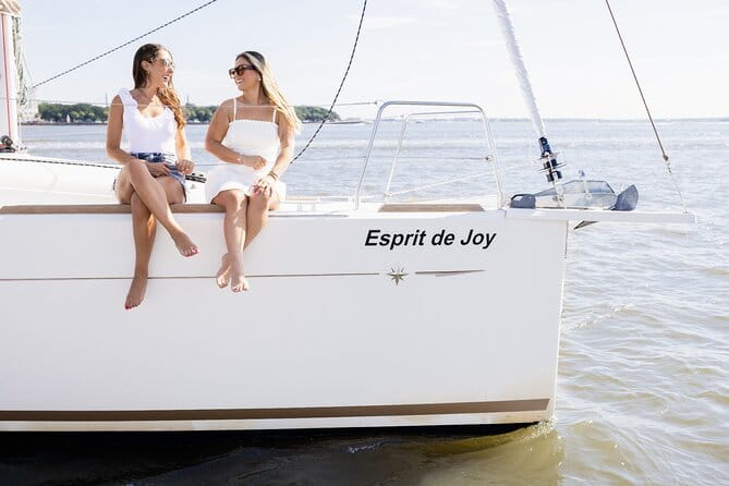 Private Sailing Charter with Captain, BYOB - What Makes This Sailing Tour Stand Out?