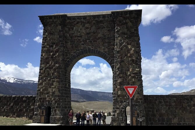 Private Yellowstone Wildlife and Photo Tour’s Upper Loop Cody Wy - Discovering Yellowstone: The Private Wildlife and Photo Tour’s Upper Loop in Cody, Wyoming