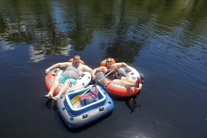 River Tubing & Kayaking - A Practical Guide to River Tubing & Kayaking on the Waccamaw River