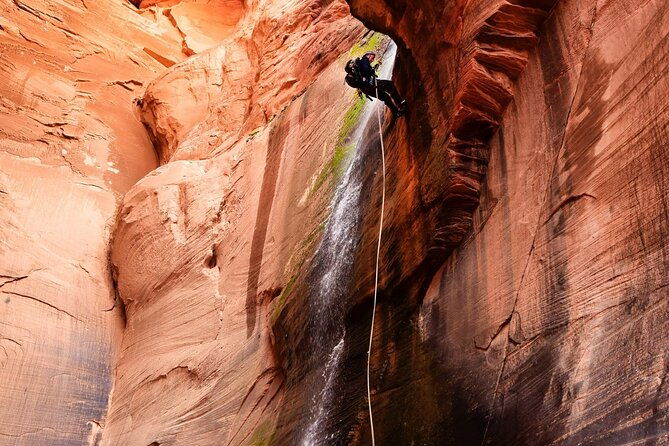 Rock and Roll Rappelling in Rock Canyon - What to Expect from the Rock and Roll Rappelling Tour