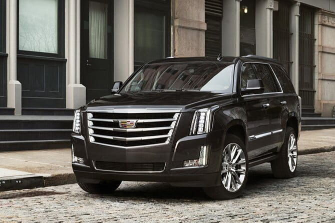 RoundTrip Private Transfer Las Vegas by Luxury SUV Cadillac Escalade up to 5 pax - Key Points