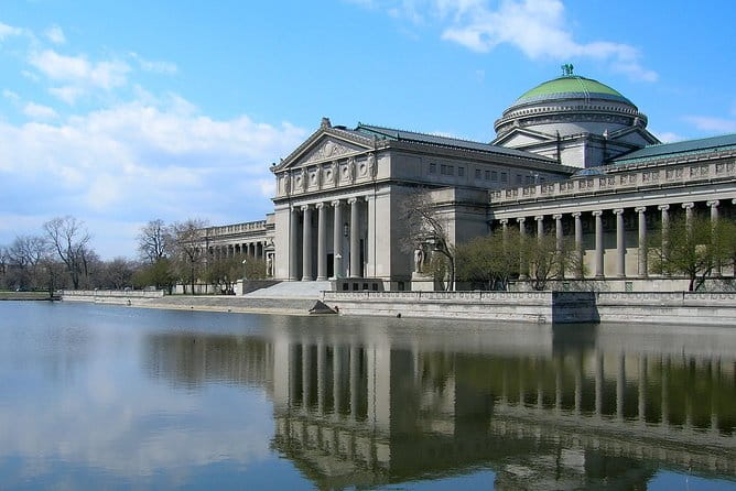 The Devil in the White City: A Haunting History Tour - An In-Depth Look at the Tour Experience
