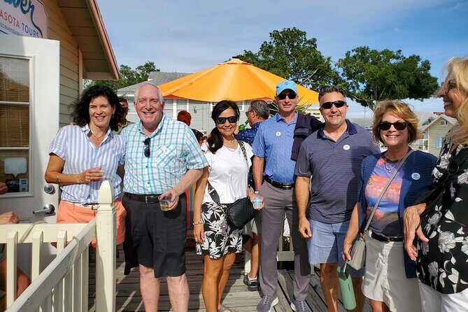 2 Hour Sunset Cabaret Tour in Sarasota - Transportation & Group Size