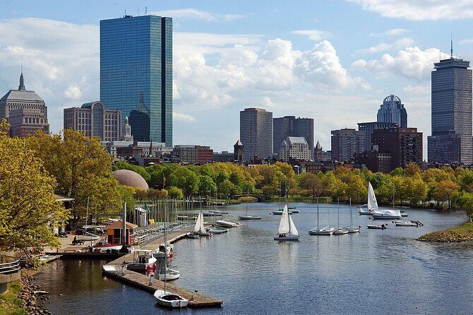 3-Day Niagara Falls,NY and Boston Tour from New York - Day 2: Deep Dive into Niagara and Onward to Boston