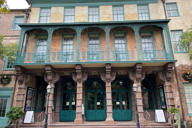 300 Years of War and Peacetime in Charleston: A Self-Guided Audio Tour - What You Get and What You Miss